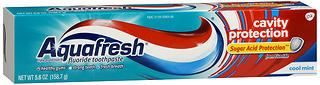 Aquafresh Cavity Protection Fluoride Toothpaste Cool Mint 5.6 oz