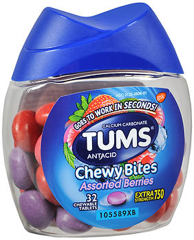 TUMS Extra Strength 750 Antacid Chewy Bites Assorted Berries