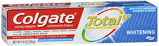 Colgate Total SF Whitening Anticavity, Antigingivitis and Antisensitivity Toothpaste 4.8 oz